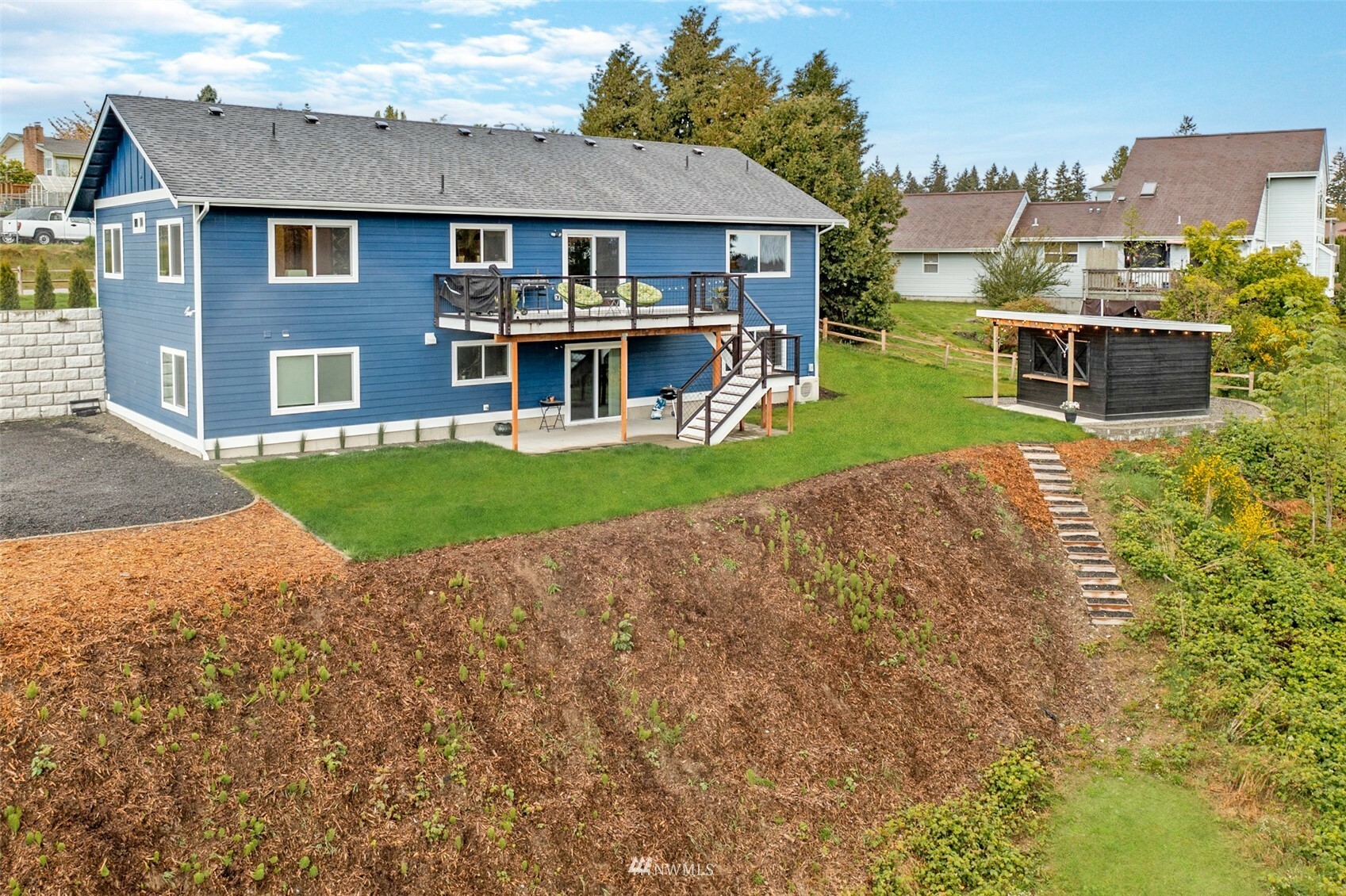 Property Photo: 3040 Classic Avenue NE WA 98310