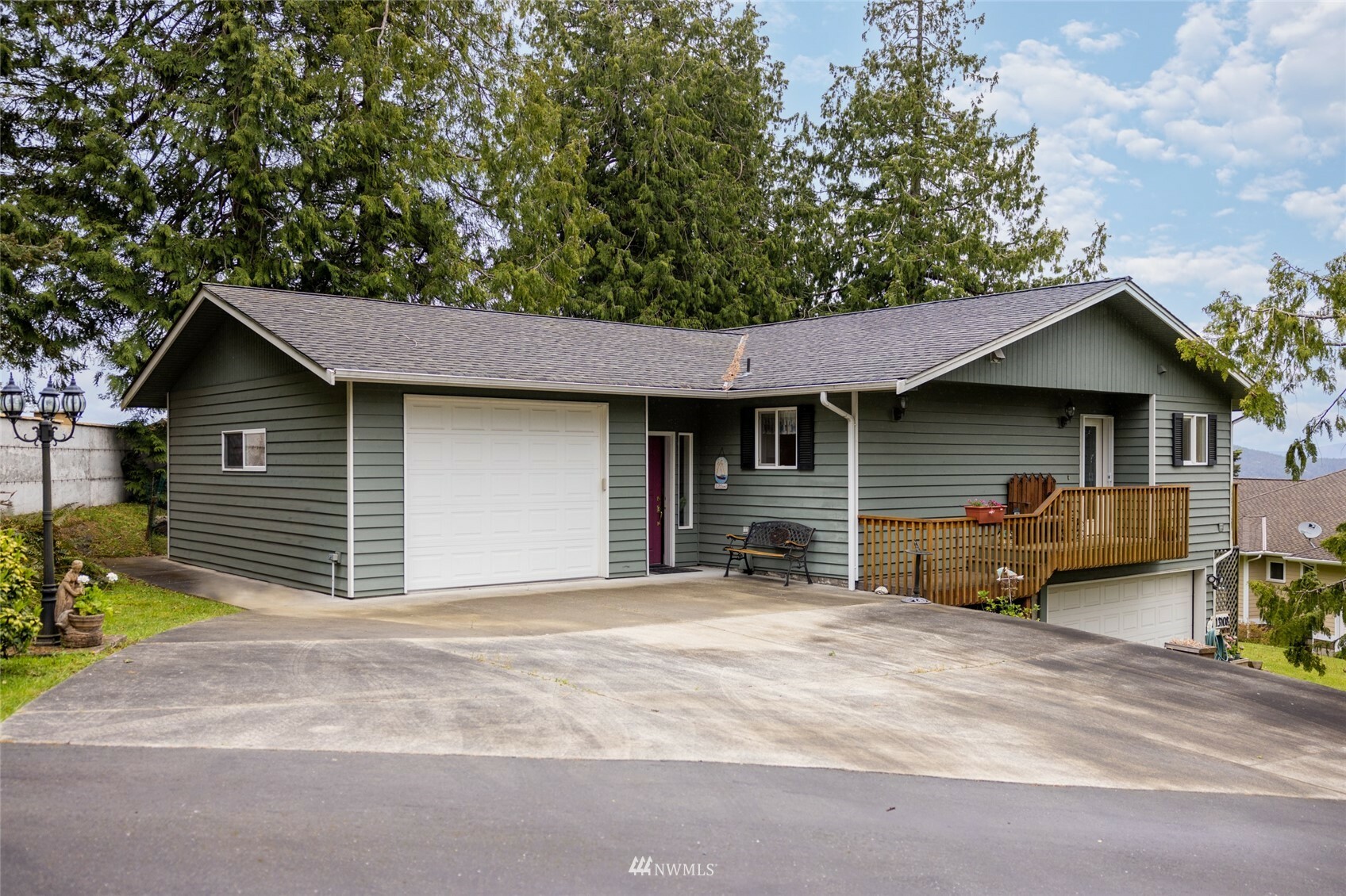 Property Photo:  13108 Sunset Lane  WA 98221 