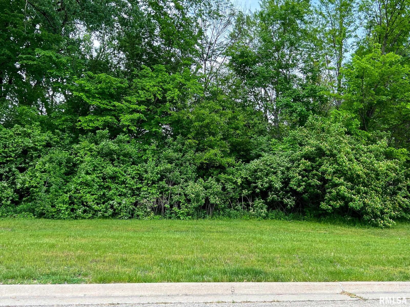 Property Photo: 5730 N Mooring IL 61615