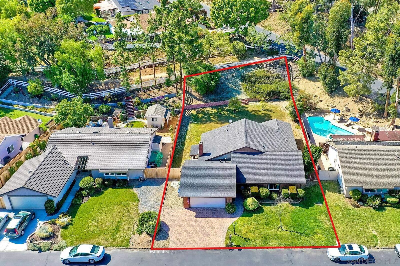 Property Photo:  1021 Silver Stallion Drive  CA 92081 