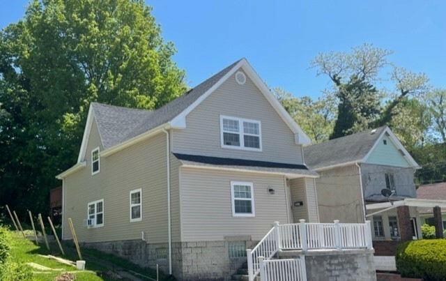 Property Photo: 3015 Bremen Ave PA 15227