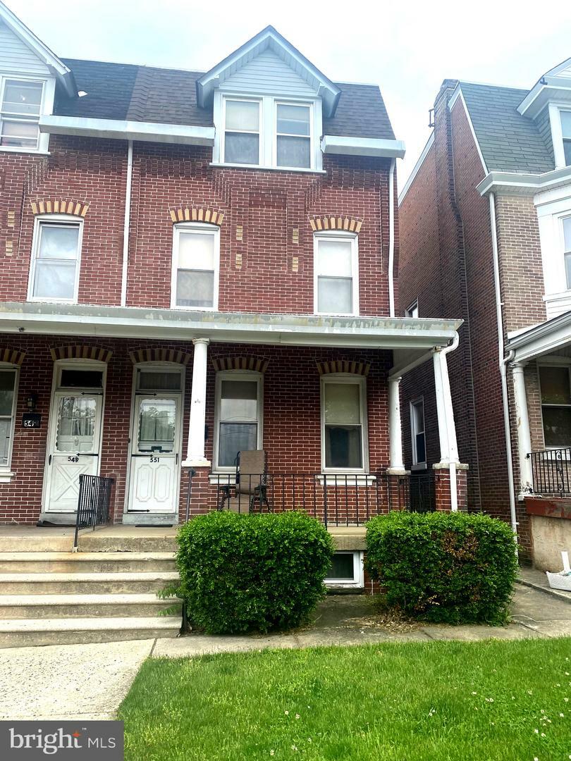 Property Photo:  551 Buttonwood Street  PA 19401 