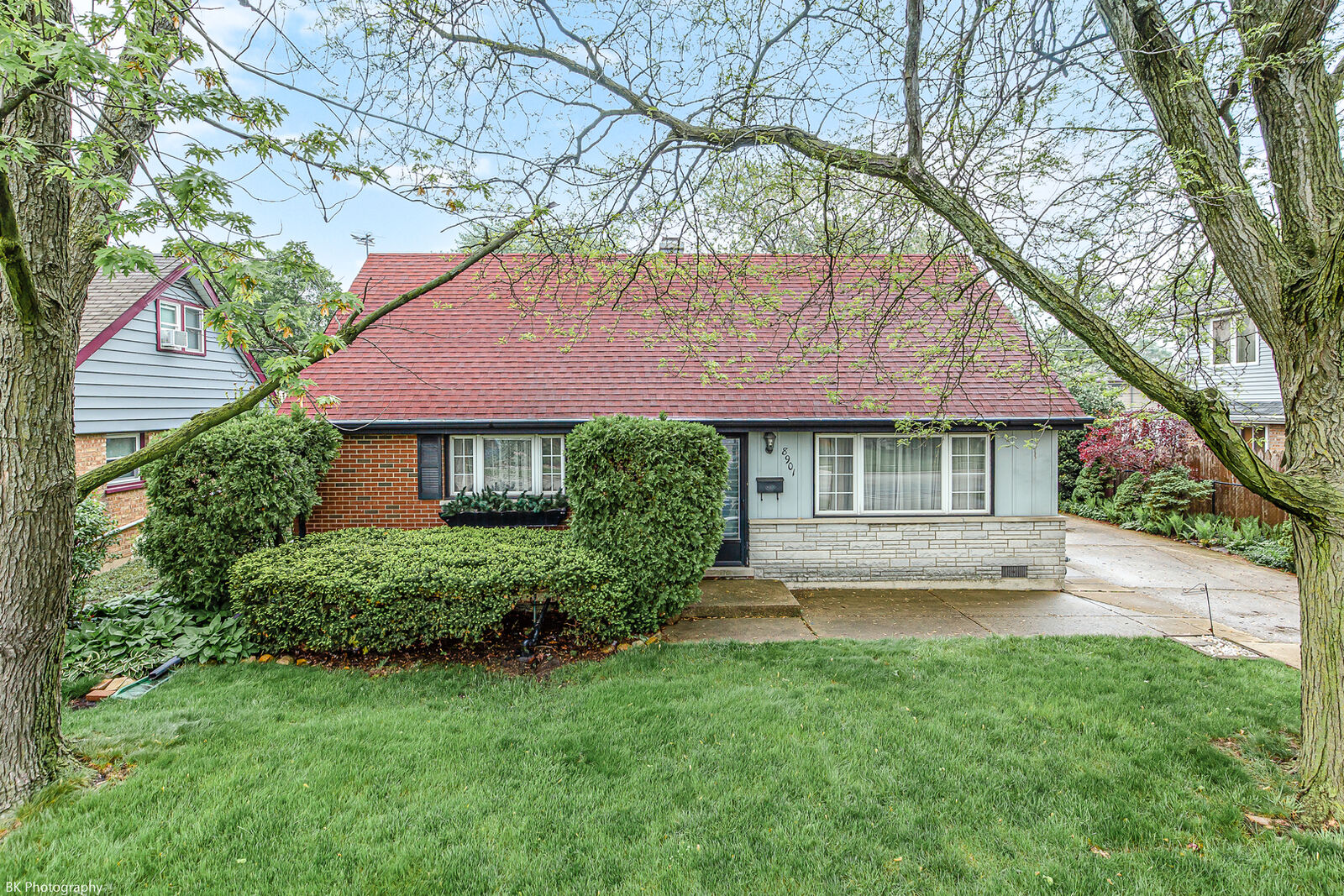 Property Photo: 8901 Olympic Drive IL 60455
