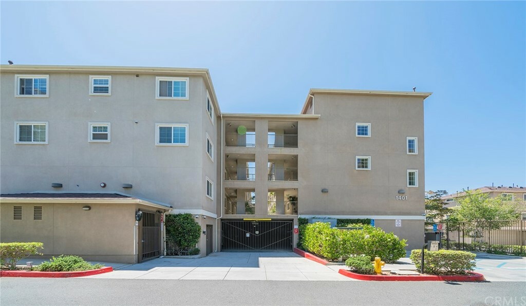 Property Photo:  1401 Lomita Boulevard 308  CA 90710 