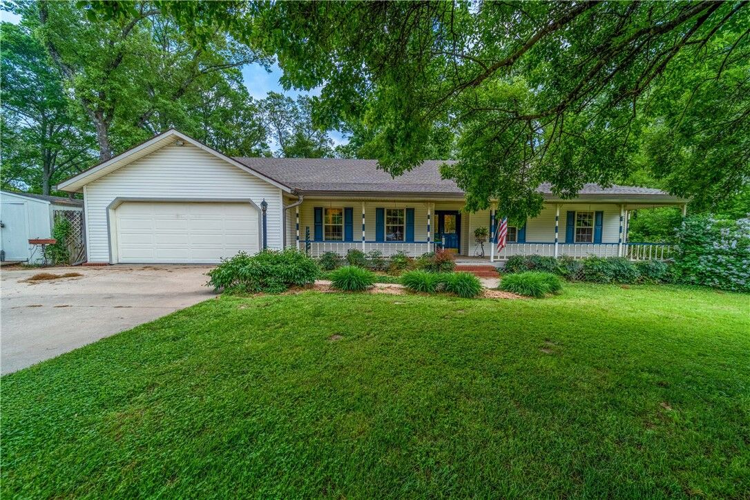 Property Photo:  107 Killdeer Road  AR 72756 