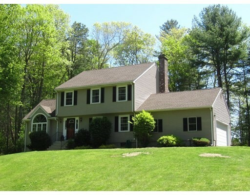 Property Photo: 4 Maywood Circle MA 01501