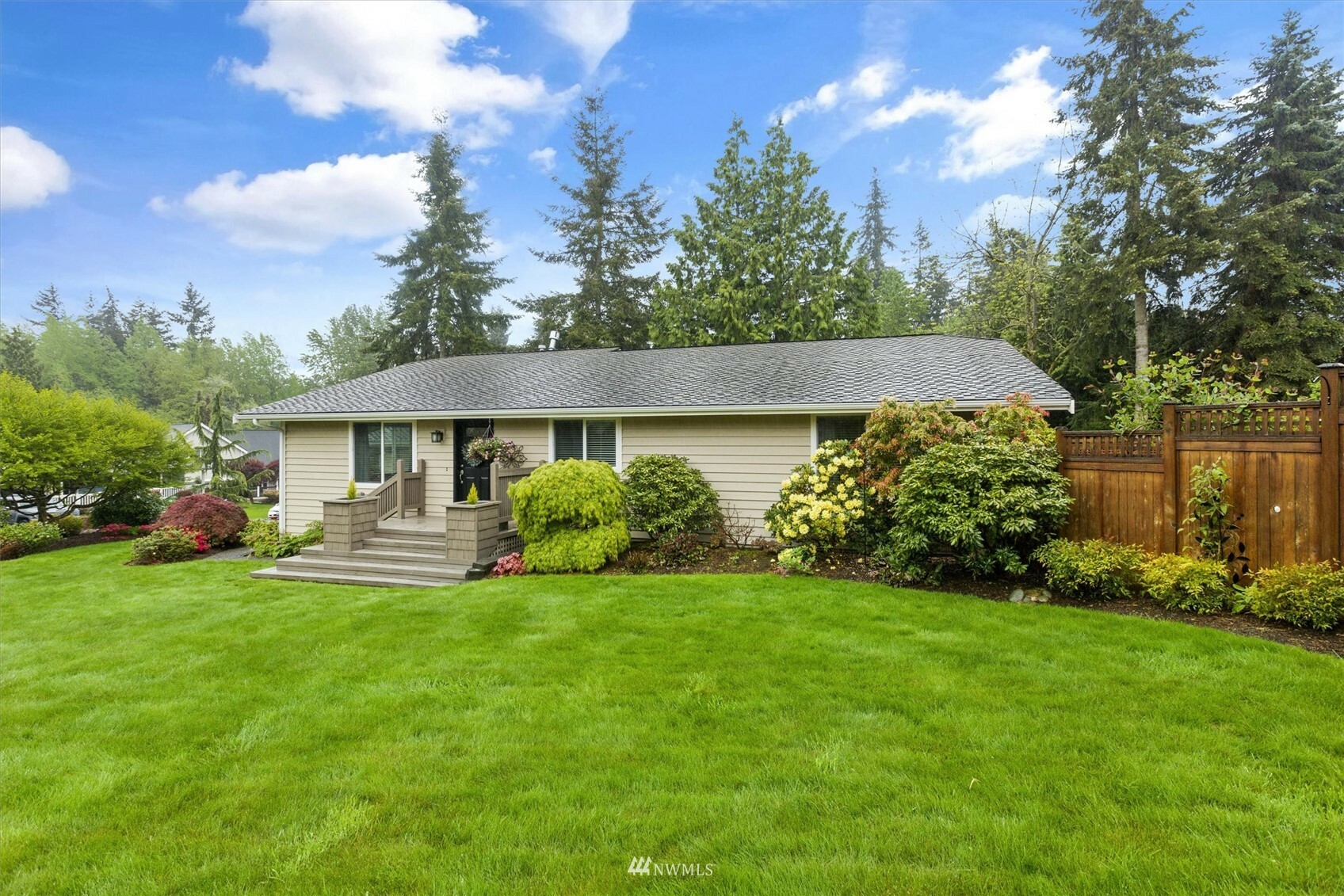 Property Photo:  13902 23rd Drive SE  WA 98012 