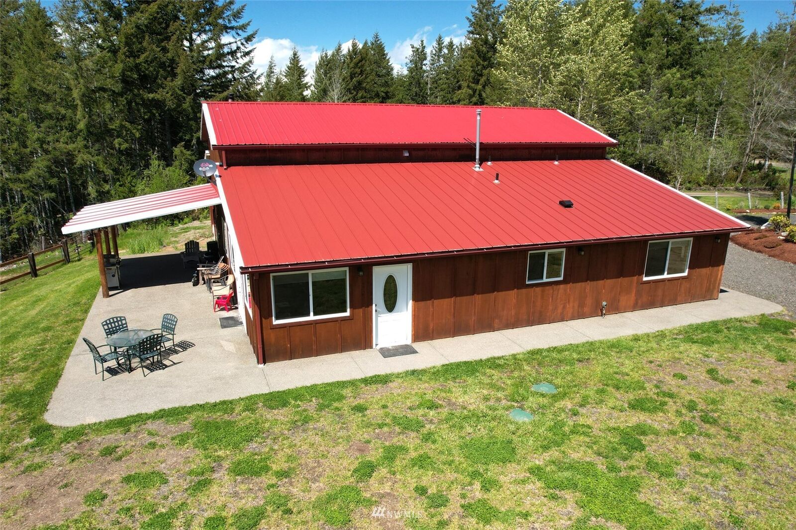 Property Photo:  271 NE Anvil Lane  WA 98528 