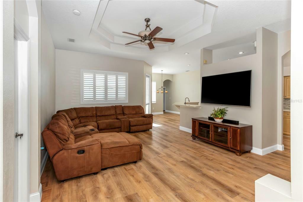 Property Photo:  1838 Canoe Drive  FL 33559 