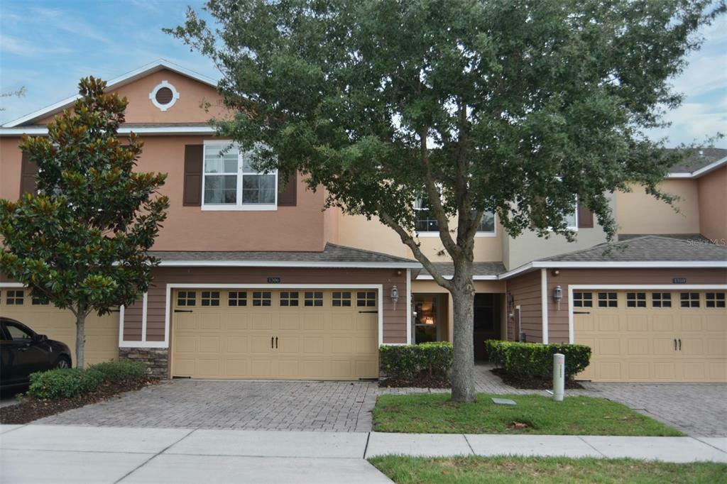 Property Photo:  1306 Priory Circle  FL 34787 