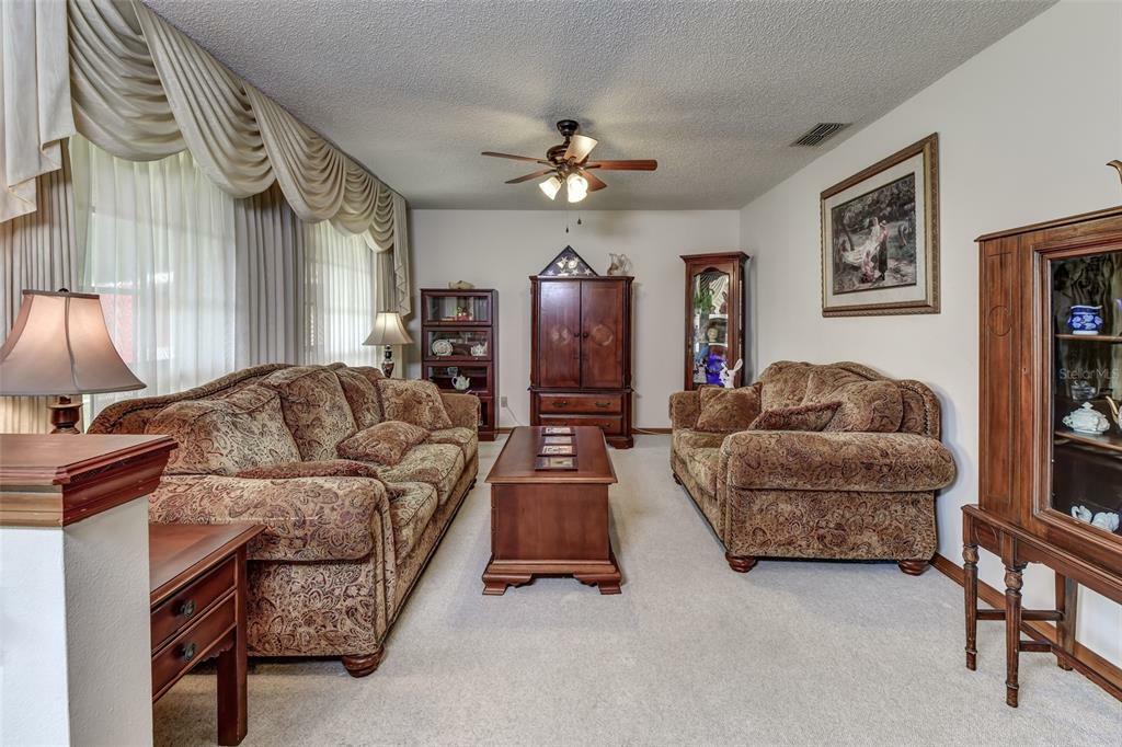 Property Photo:  618 N Goodrich Drive  FL 32725 