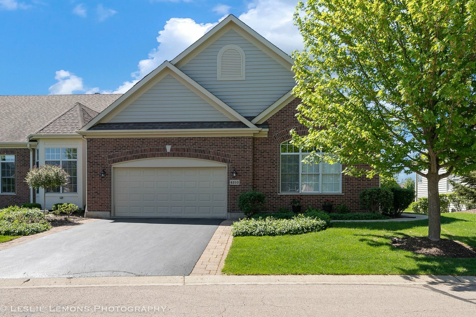 Property Photo:  4210 Coyote Lakes Circle  IL 60156 