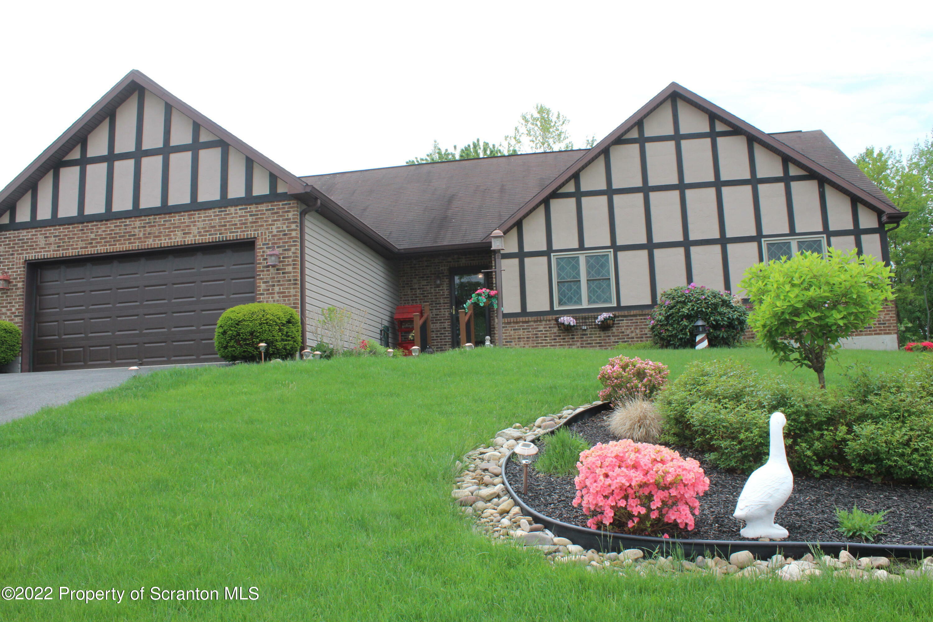 Property Photo:  314 Raspberry Road  PA 18642 