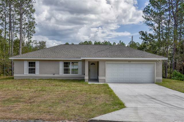 Property Photo: 13460 SE 47th Avenue FL 34420
