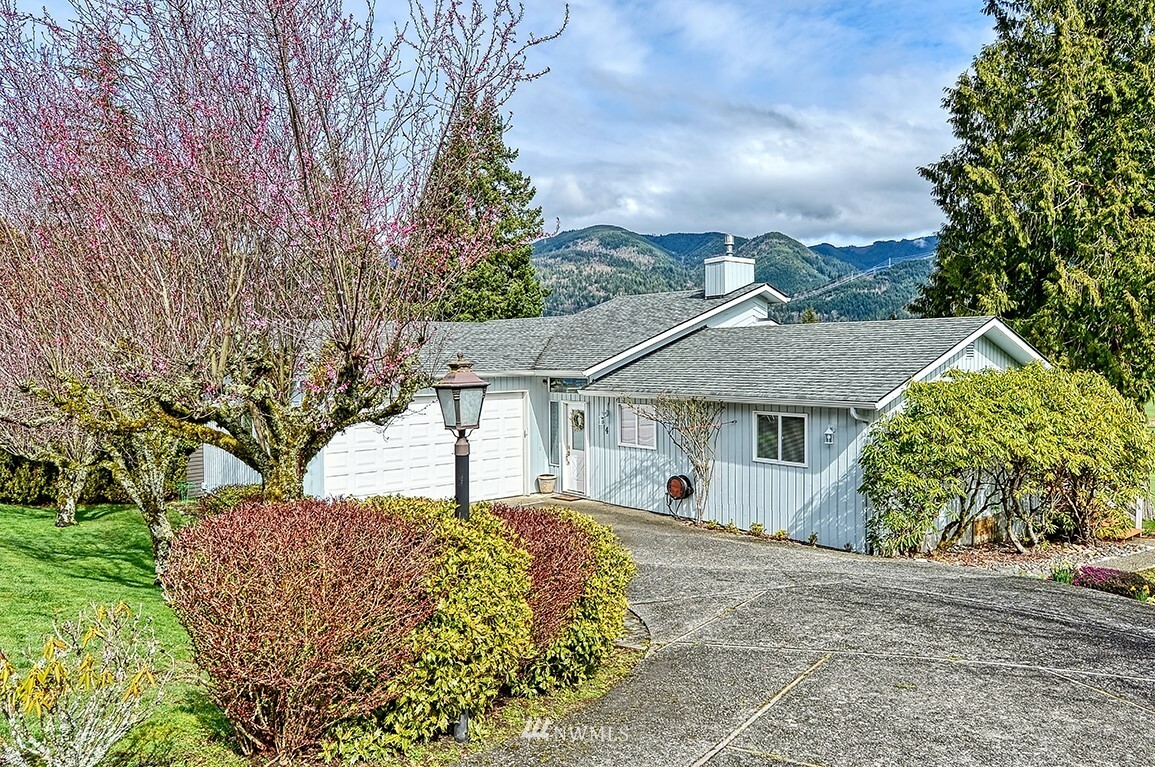 Property Photo: 4 Jubilee Lane WA 98229