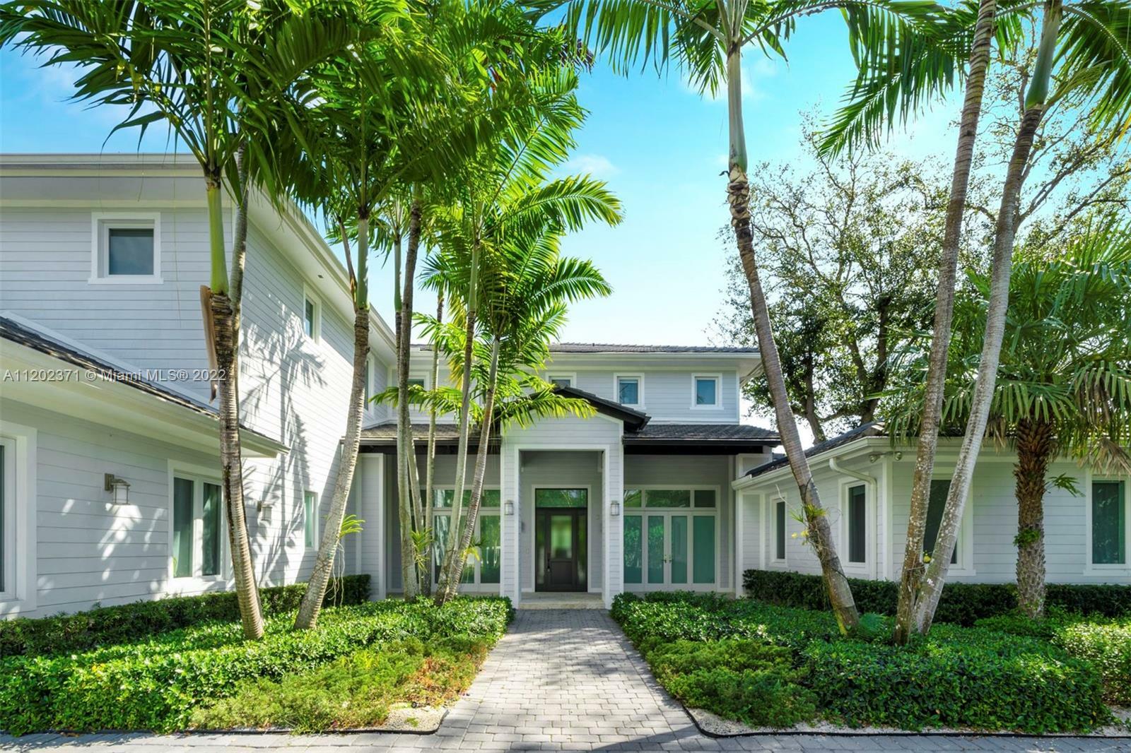 Property Photo: 9221 SW 69th Ct FL 33156