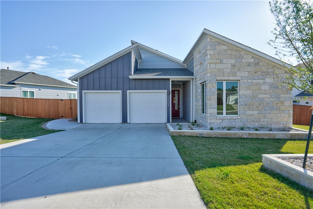 Property Photo:  11008 Charger Way  TX 78653 