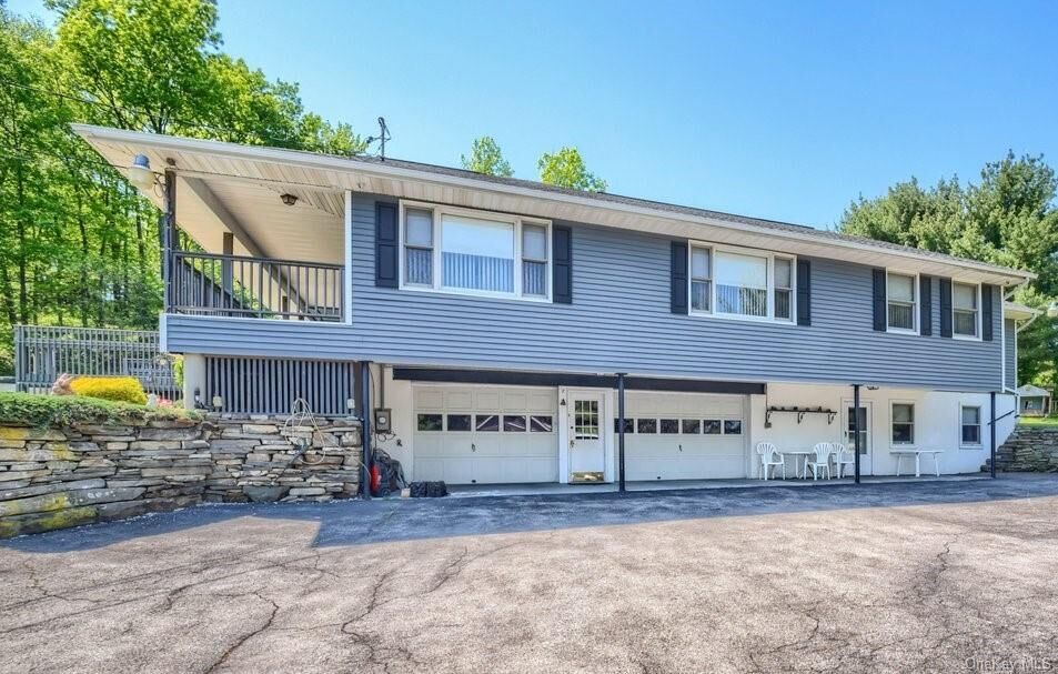 Property Photo: 7 White Birch Drive NY 12550