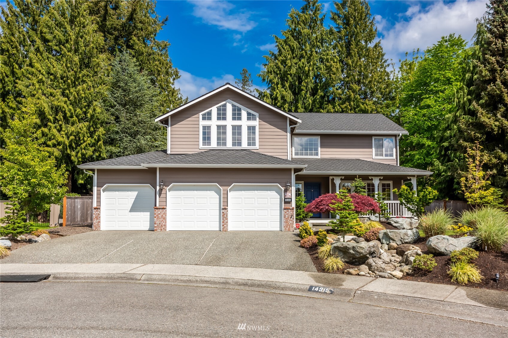 Property Photo: 14919 63rd Drive SE WA 98296