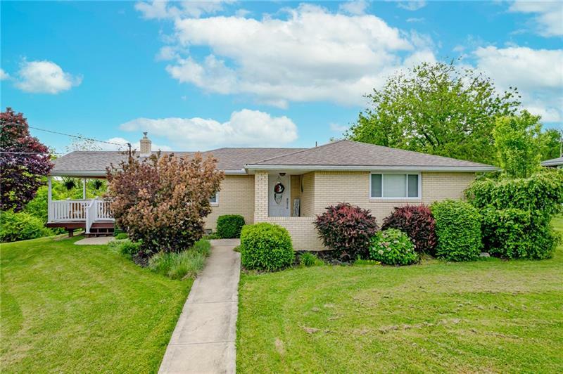 Property Photo: 2130 Northview Dr PA 15642