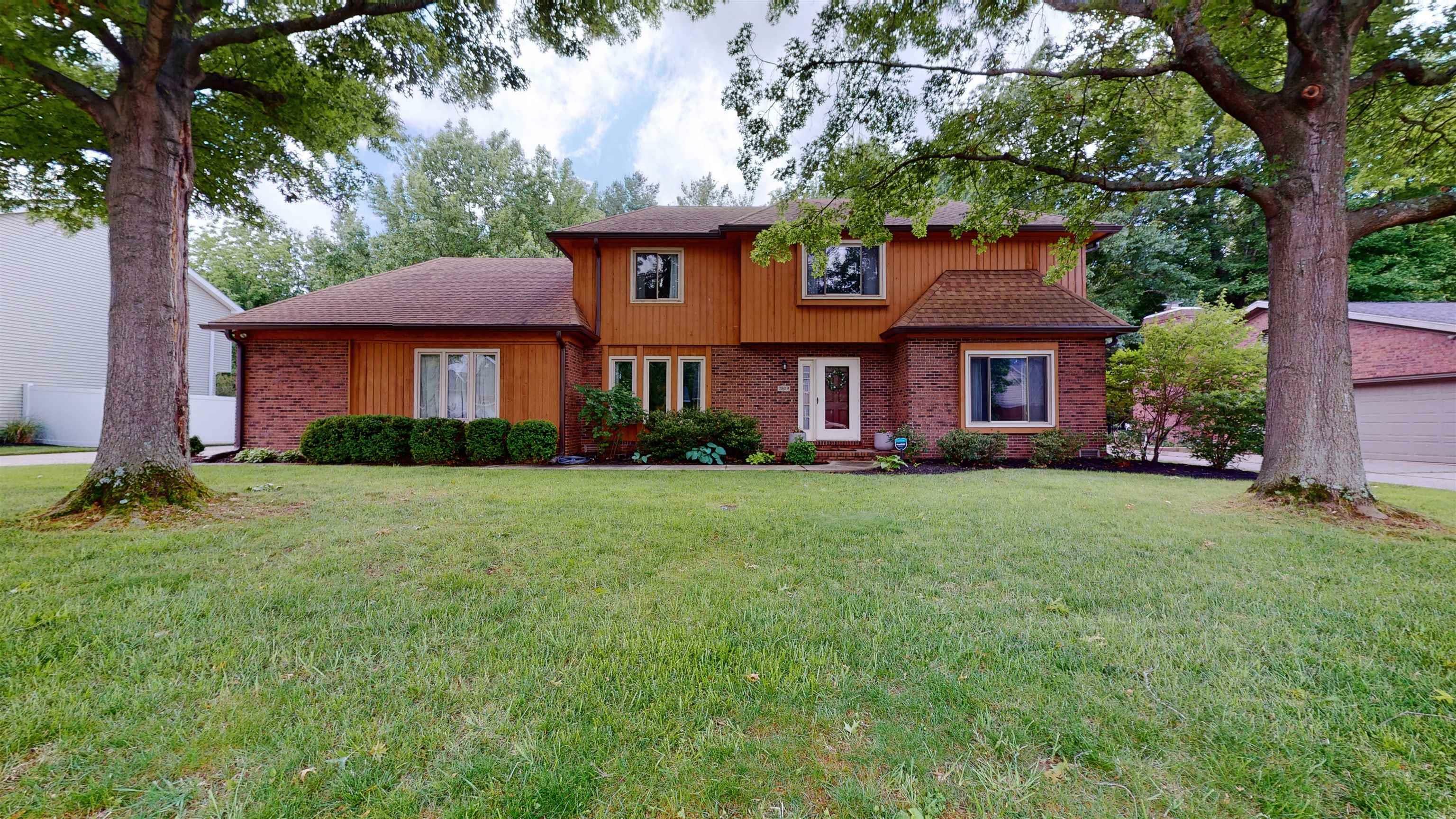 Property Photo:  7809 Briarwood Drive  IN 47715 