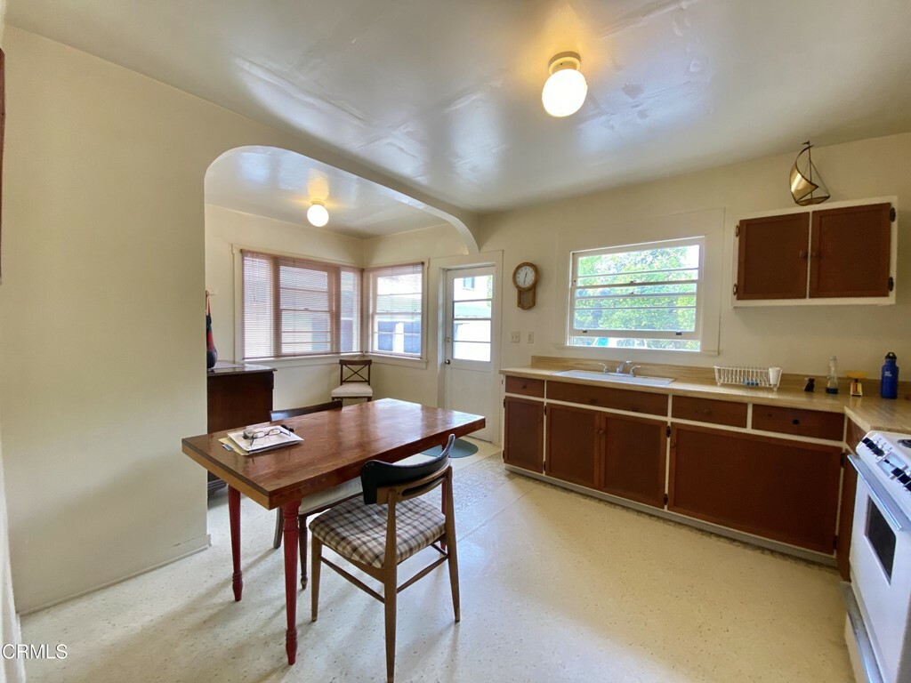 Property Photo:  1171 Grand Avenue  CA 93015 