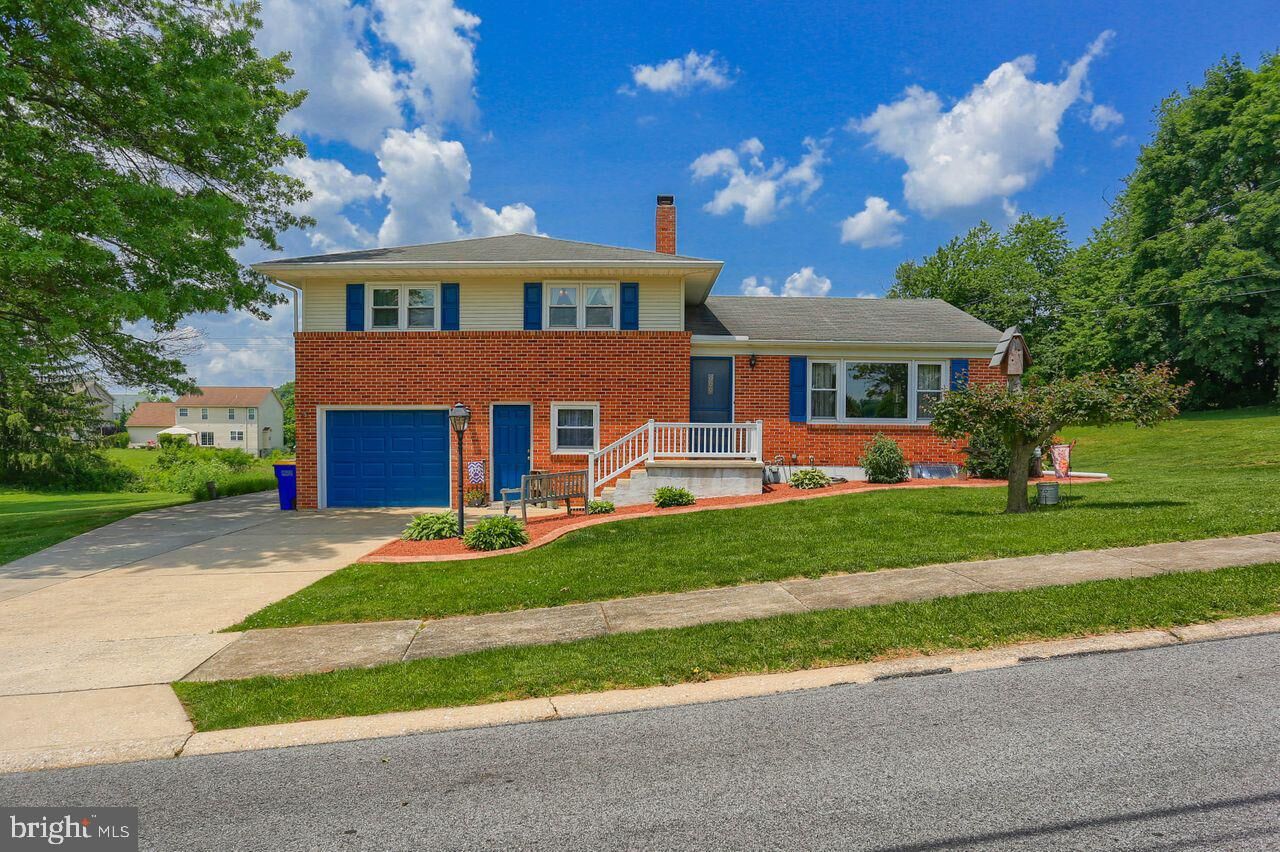 Property Photo: 2461 Emerald Avenue PA 17408
