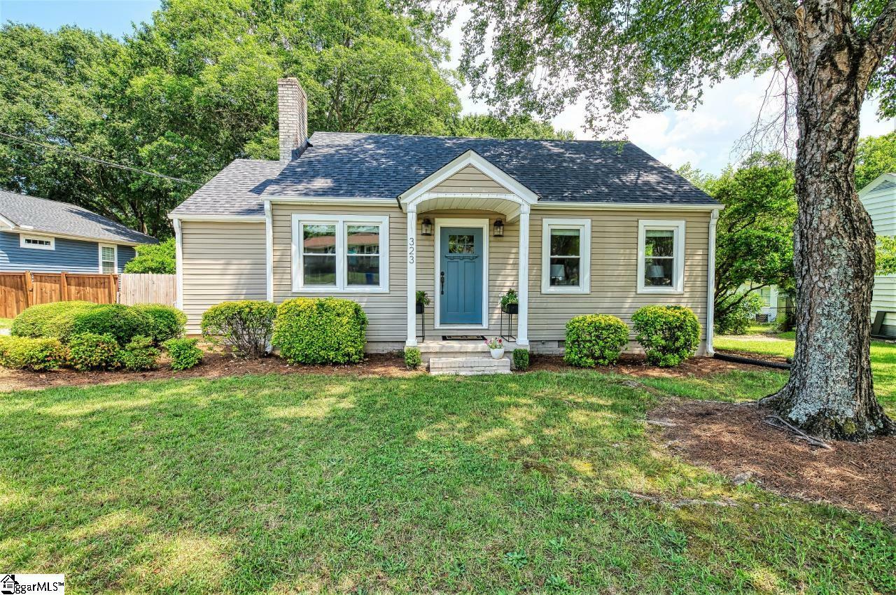 Property Photo:  323 Parkins Mill Road  SC 29607 