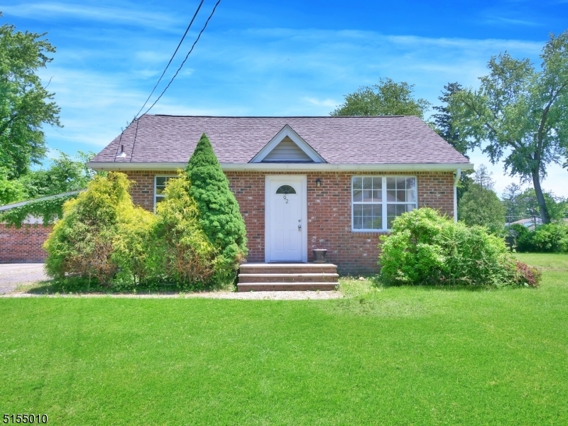 Property Photo: 92 Harmon St NJ 07035