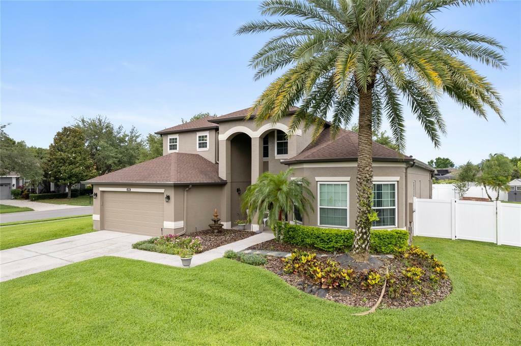 Property Photo:  698 Mt Pleasant Drive  FL 34761 