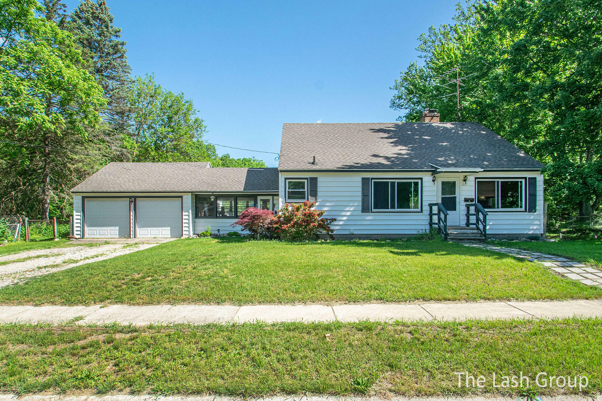 Property Photo:  2323 Arden Street SW  MI 49519 