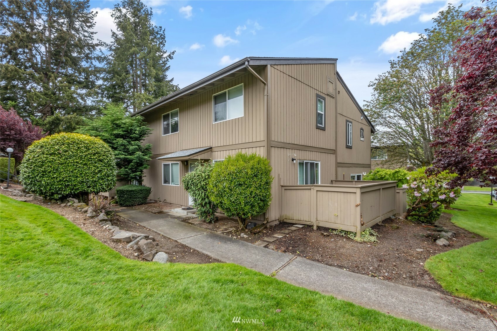 Property Photo:  6012 N 15th Street D106  WA 98406 