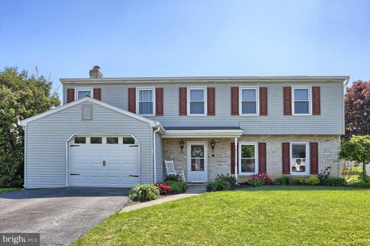 816 N Arch Street  Mechanicsburg PA 17055 photo