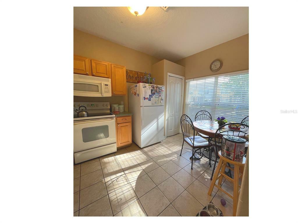 Property Photo: 3471 High Hampton Circle FL 33610