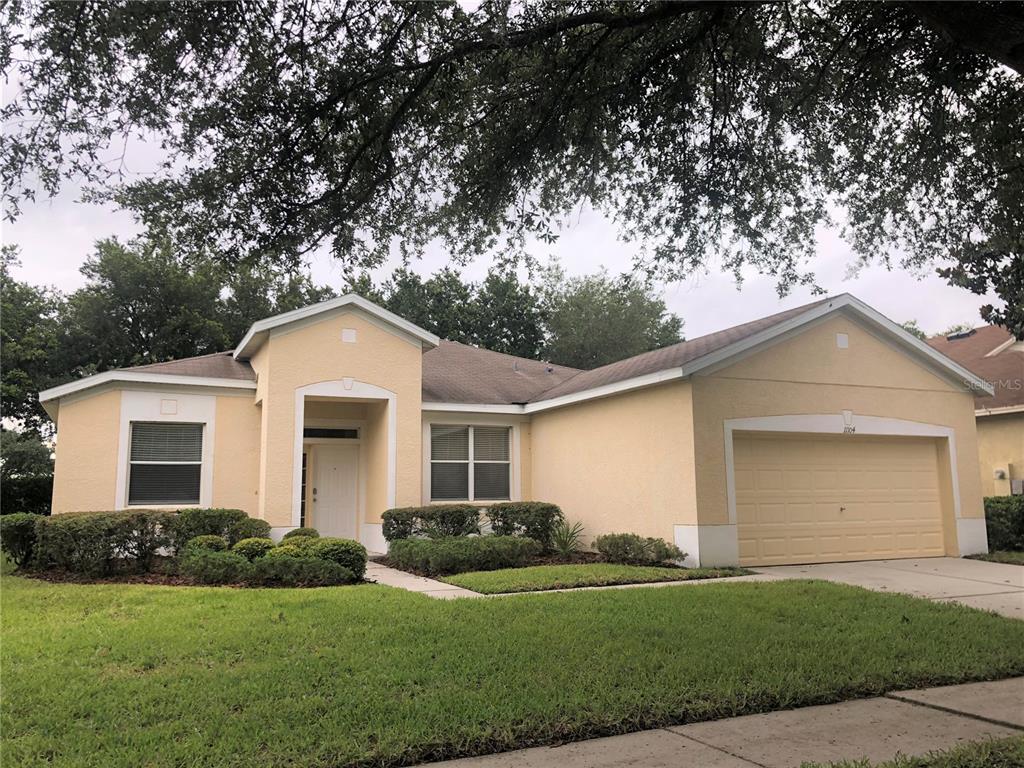 Property Photo: 11104 Holly Cone Drive FL 33569