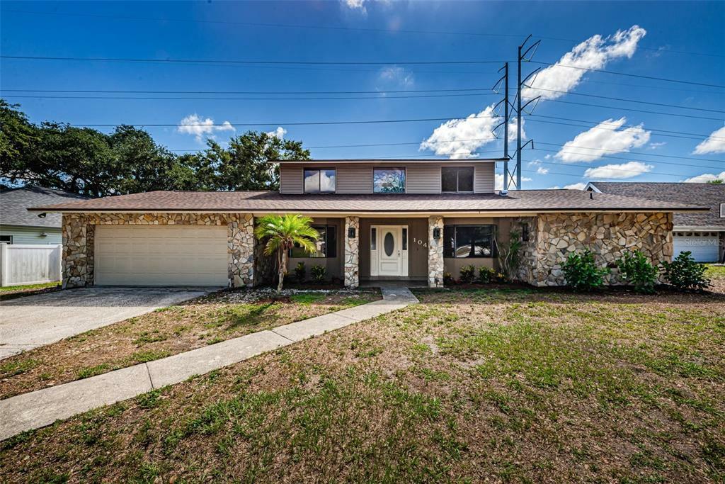 Property Photo:  104 Dunbridge Drive  FL 34684 