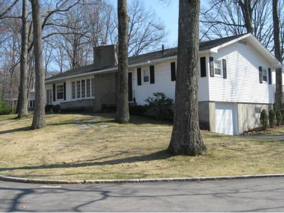 Property Photo: 421 Tory Rd. NH 03104