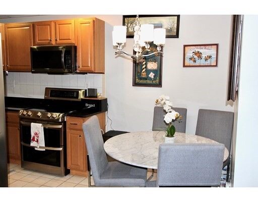 Property Photo:  64 Foster St 304  MA 01960 