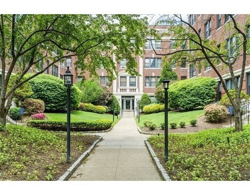 Property Photo: 137 Englewood Ave 45 MA 02135