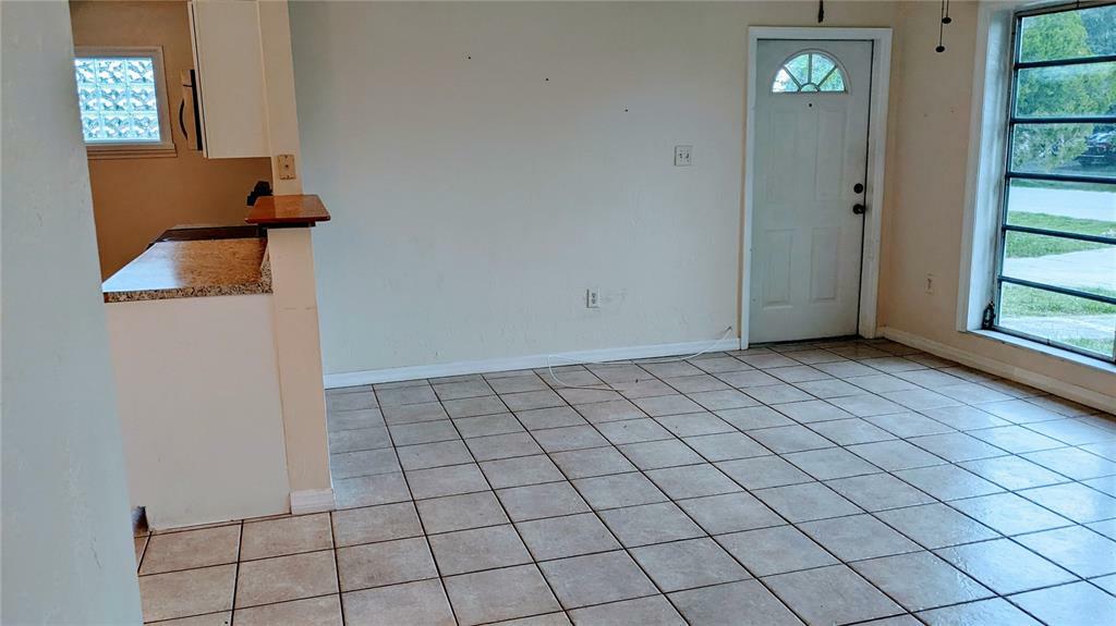 Property Photo:  22250 Belinda Avenue  FL 33952 