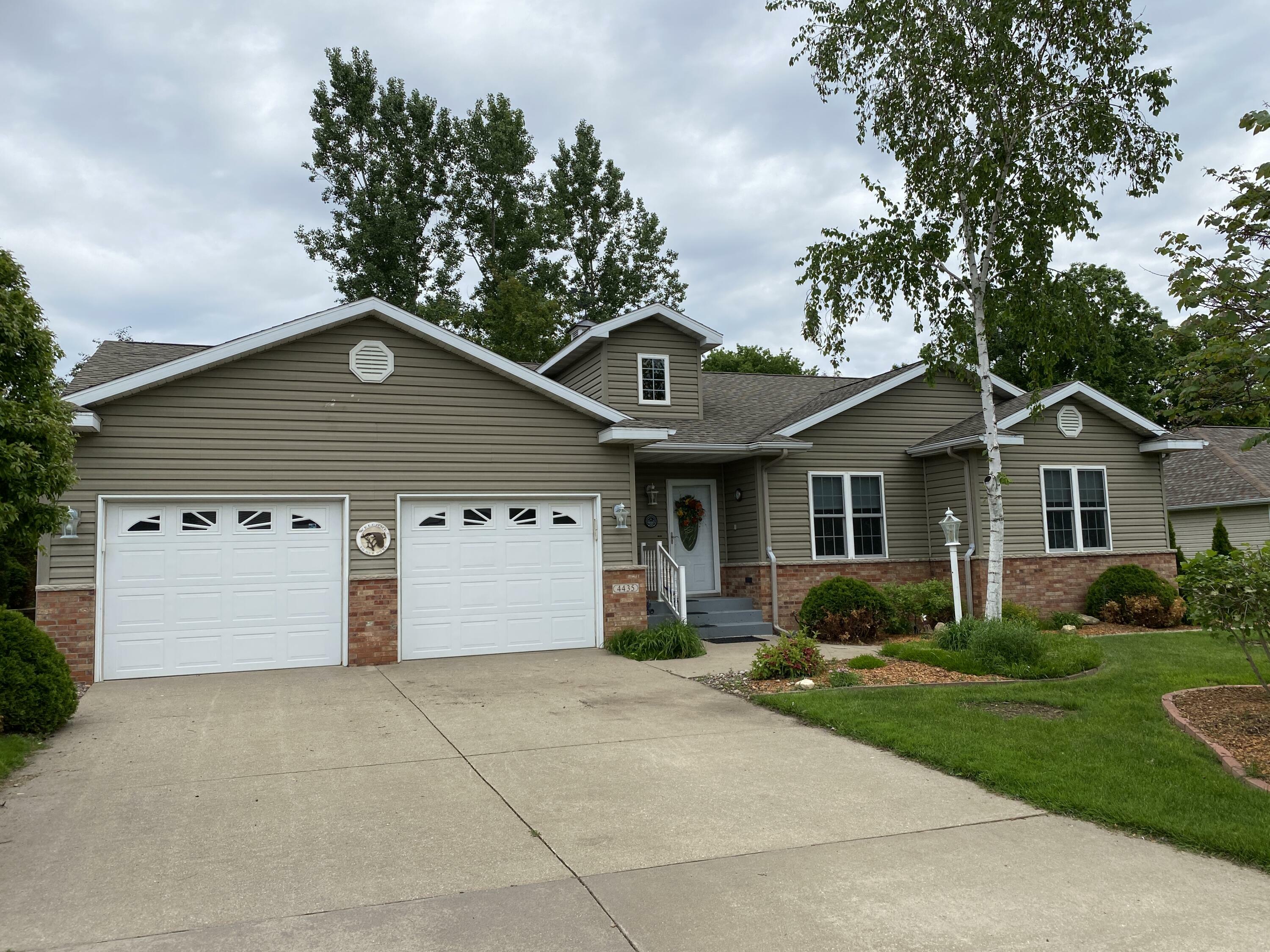 Property Photo:  4435 Brickyard Ln  WI 54601 