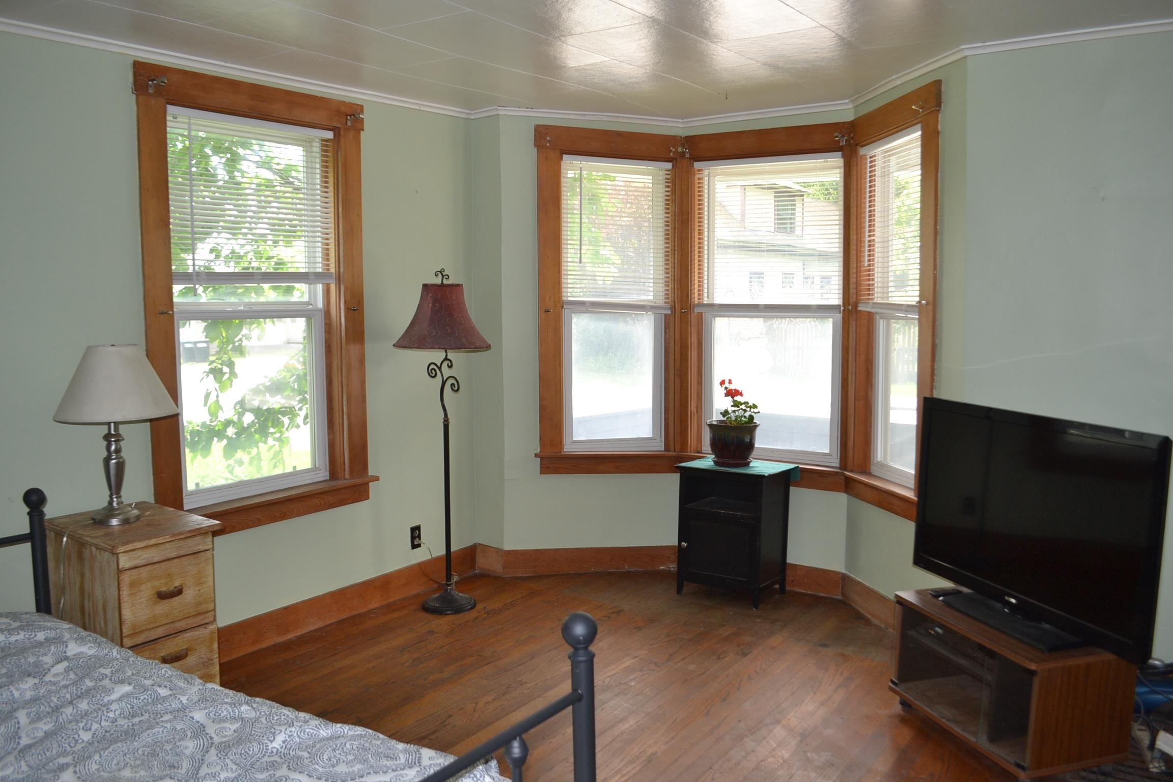 Property Photo:  313 Elm Street  VT 05602 