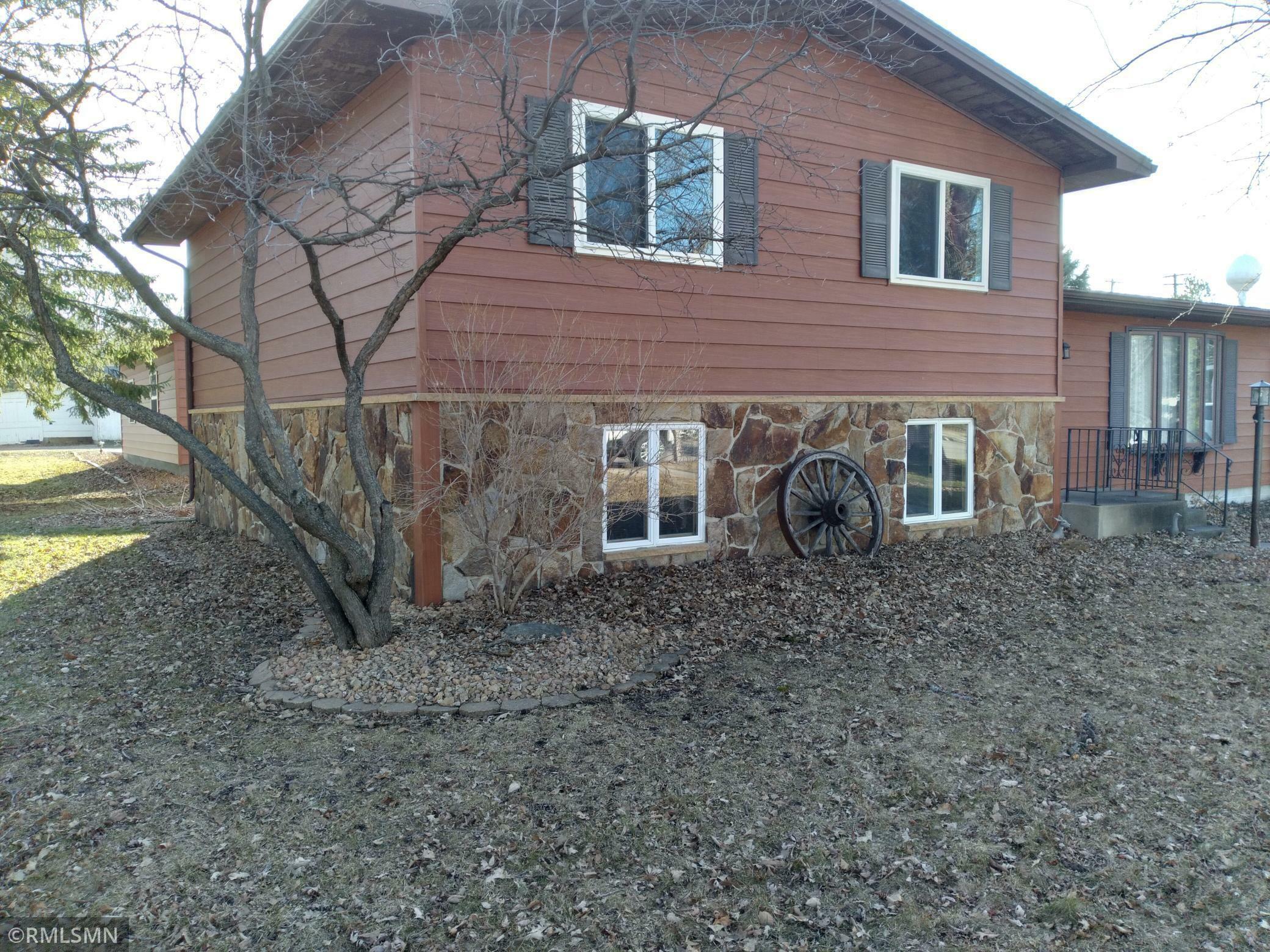 Property Photo:  306 2nd Street S  MN 56243 