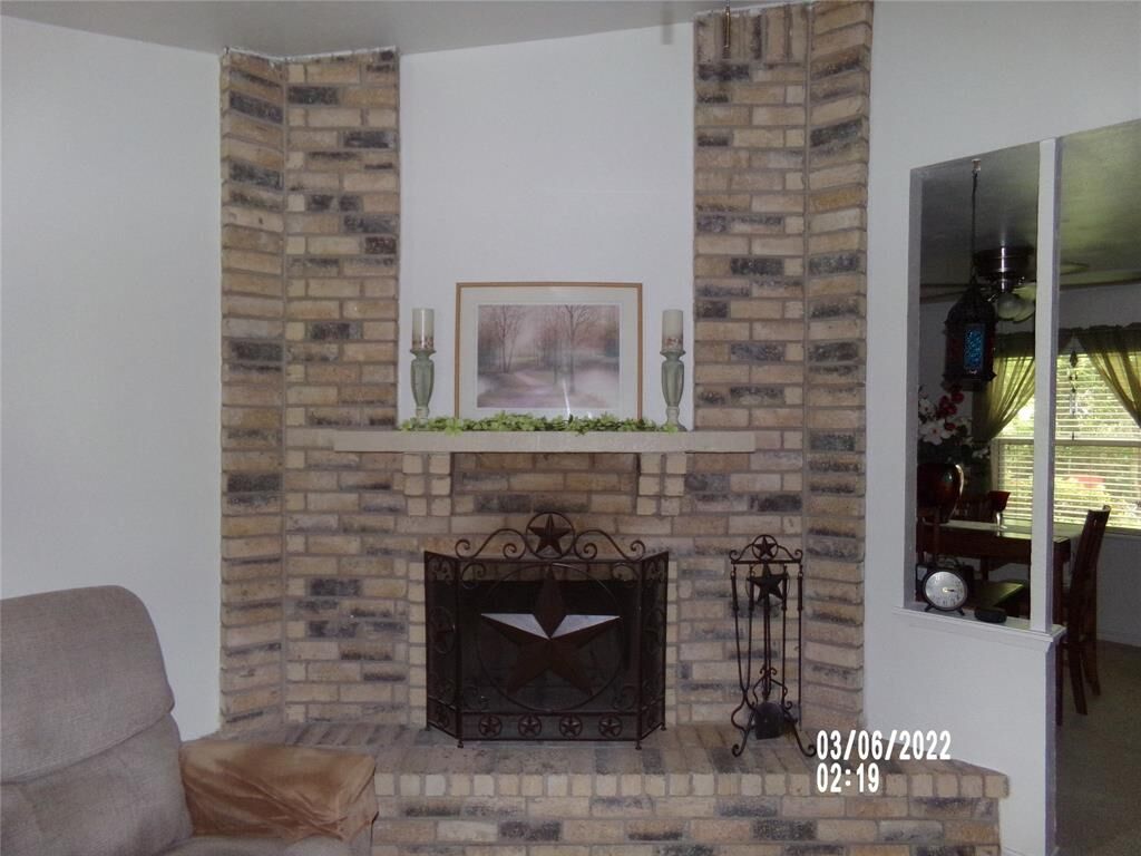 Property Photo:  639 Randa Lane  TX 75115 