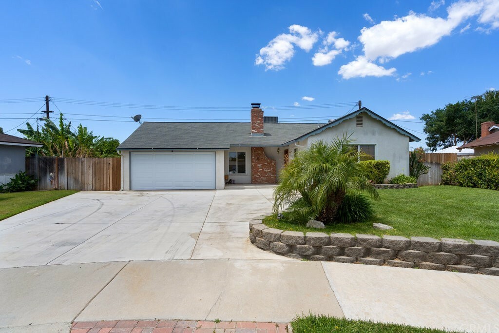 Property Photo:  4766 Warwick Court  CA 92503 