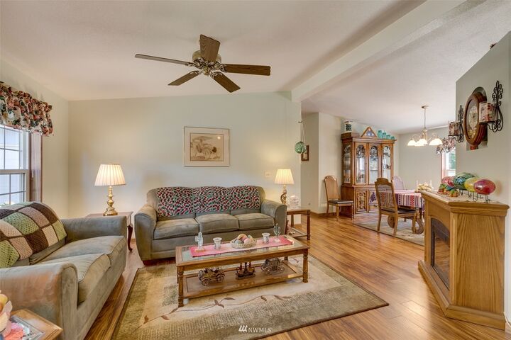 Property Photo:  11617 2nd Drive SE  WA 98208 