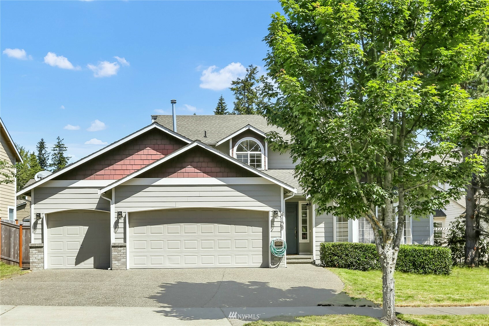 Property Photo:  4108 NE 7th Street  WA 98059 