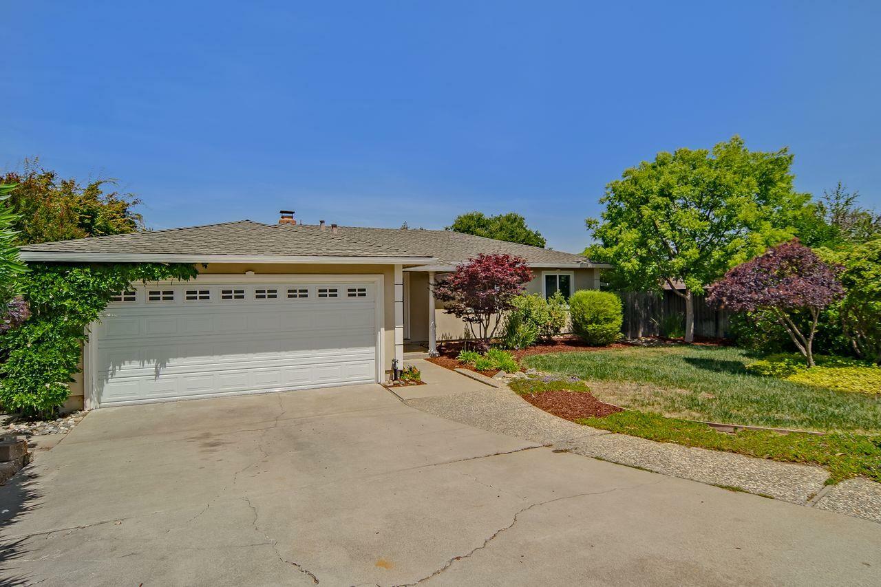 Property Photo: 2363 Pollard Court CA 95032
