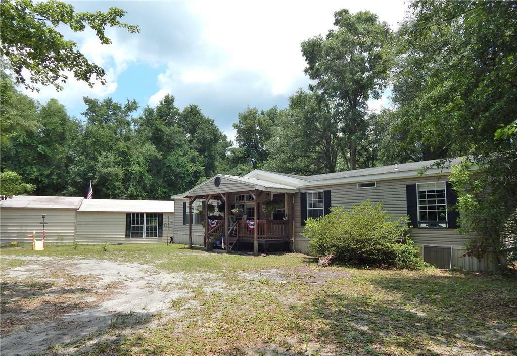 Property Photo:  595 SW Trenton Terrace  FL 32038 