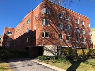 Property Photo:  808 Judson Avenue 4B  IL 60202 